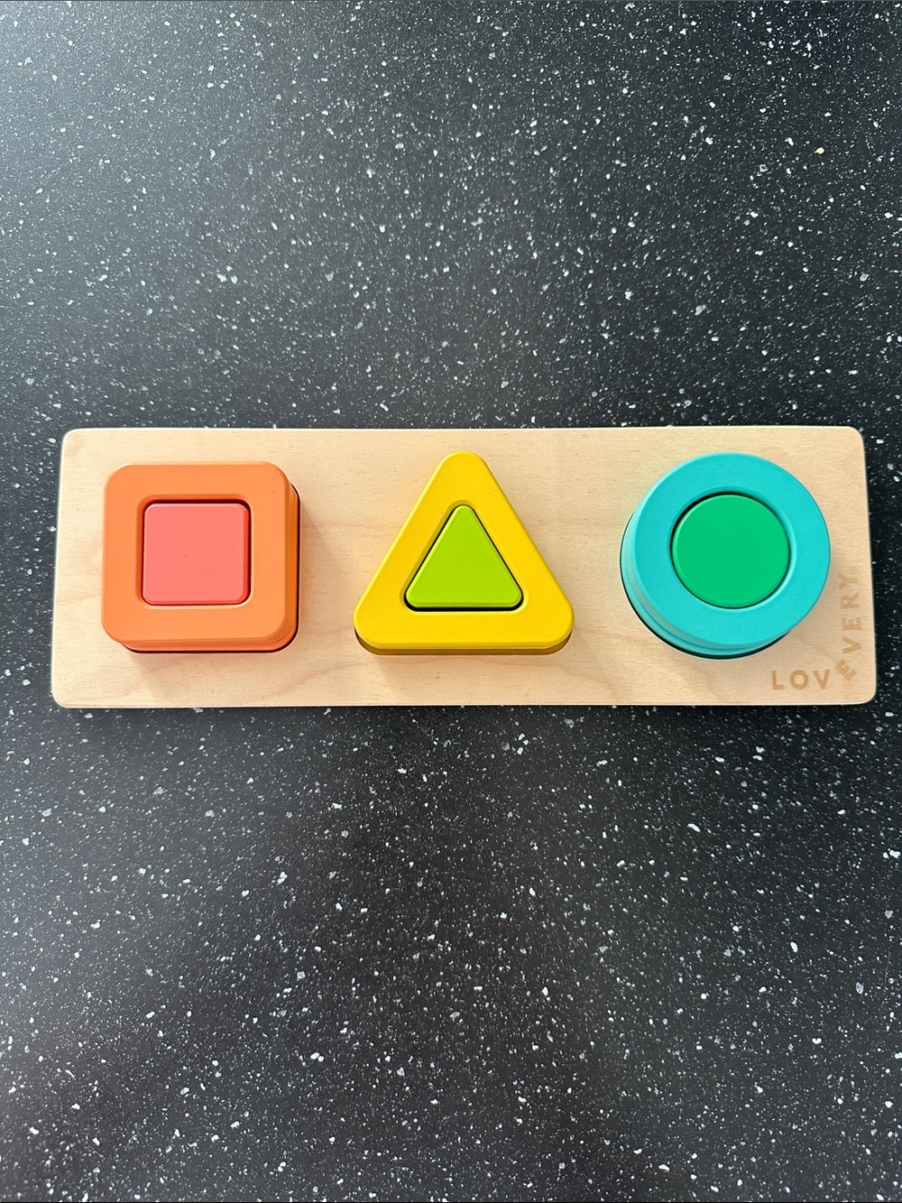 Lovevery Geoshapes Puzzle